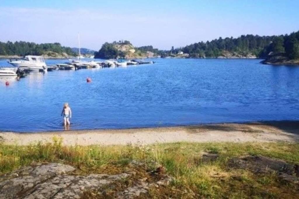 Cozy Cottage Close To Idyllic Archipelago With Additional Building If Booked For More Than 2 People Eydehavn Экстерьер фото