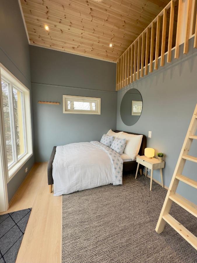 Cozy Cottage Close To Idyllic Archipelago With Additional Building If Booked For More Than 2 People Eydehavn Экстерьер фото